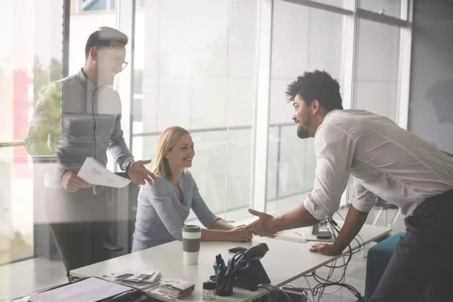 Ratxen team collaborating โ trusted partner for business IT